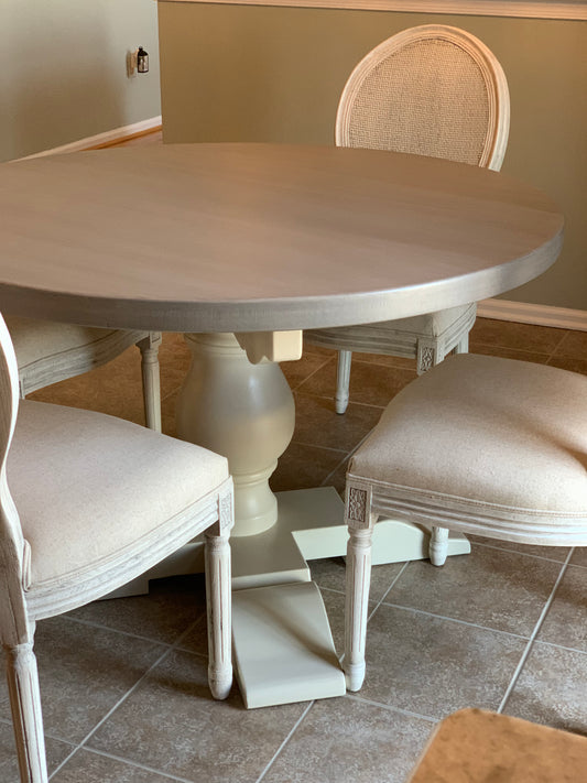 Round Pedestal Table