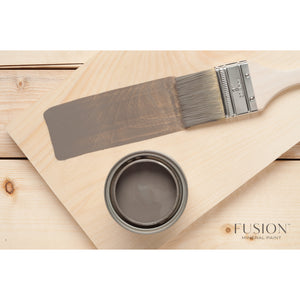 Driftwood Stain & Finishing Oil by fusion mineral paint