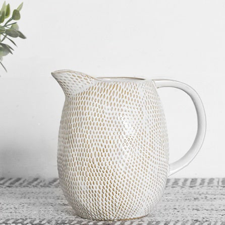 7" Pattern Pitcher